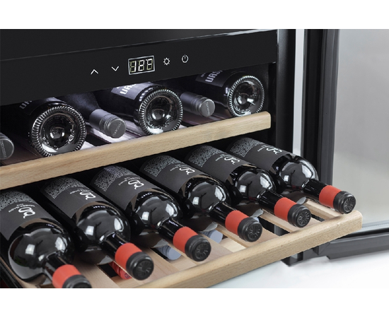 Винный шкаф CASO WineSafe 18 EB inox — (на 18 бутылок), Цвет фасада: Серебристый, фотография № 3